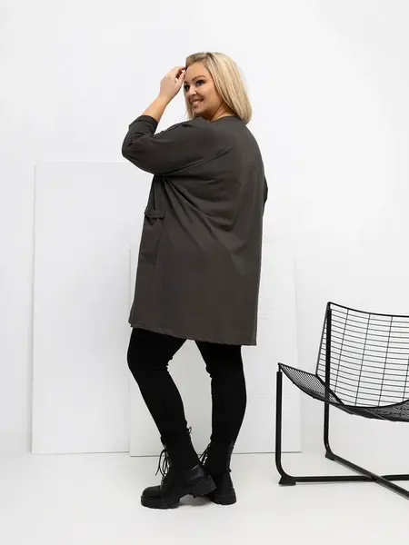 Plus size blúzka v tmavej khaki farbe