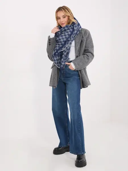 Šál v námorníckej modrej