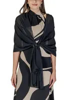 Elegantná šatka Rinascimento