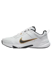 NIKE Športová obuv 'Defy All Day'  čierna / biela
