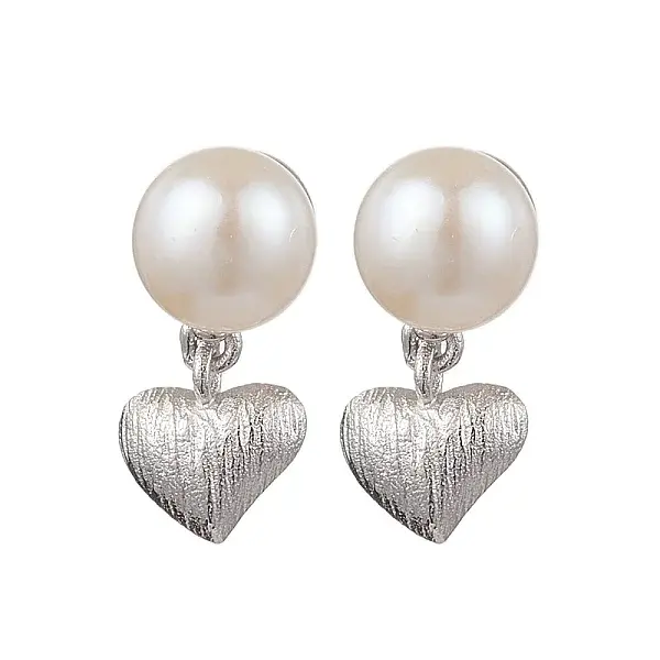 Natural Pearl Ear Studs