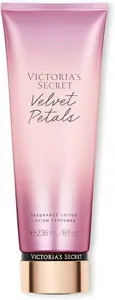 Victoria's Secret Velvet Petals - tělové mléko 236 ml