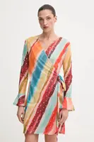 Šaty Never Fully Dressed