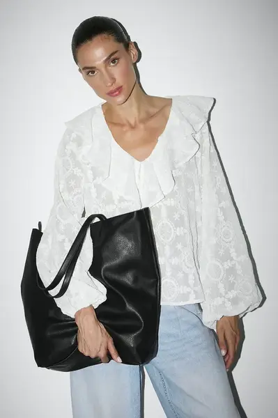 Kabelka Medicine černá barva