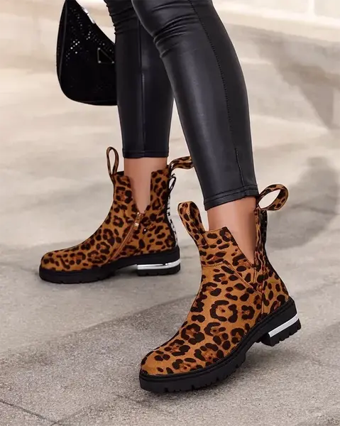 Resti Women's Demi Flat Heel Boots