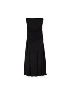 Bershka Šaty  čierna