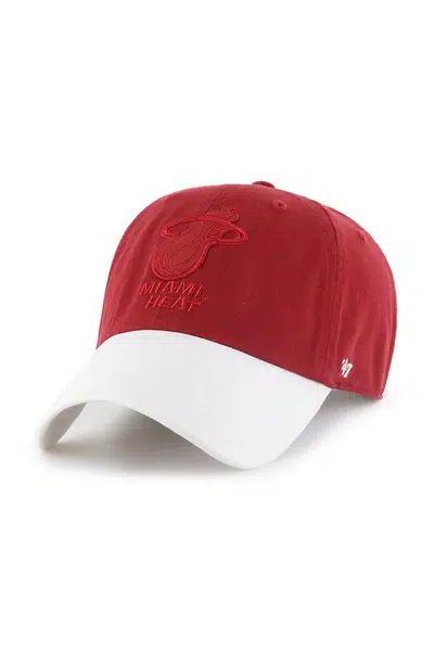 Bavlněná baseballová čepice 47 brand NBA Miami Heat '47 x Tommy Hilfiger červená barva, s aplikací, KCO-THCCU236GWL-TJ