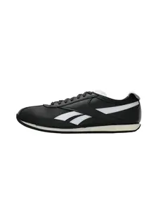 Reebok Nízke tenisky 'R400'  čierna / biela
