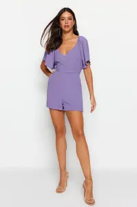 Trendyol Lila Mini Overal s Detailom na Zadnom Okne