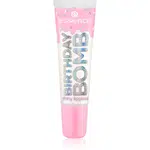 essence Birthday Bomb transparentný lesk na pery pre trblietavý lesk odtieň 01 Cake My Day! 10 ml