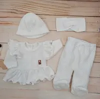 Pletená ažurková sada 4D, tunika, polodupačky, čiapočka + čelenka Kazum, biela, veľ. 62