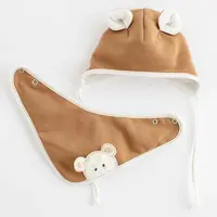 Jarná dojčenská čiapočka so šatkou na krk hnedá, vel. 62 (3-6m)