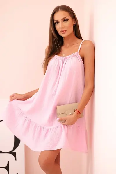 Kesi Włoski Dámské mušelínové šaty s ramínky a volánem bonbónově růžová