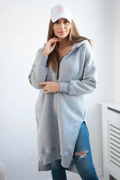 Zateplená mikina s rozparky na bocích šedé barvy