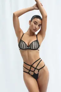 Tangá GOD SAVE QUEENS GISELLE THONG