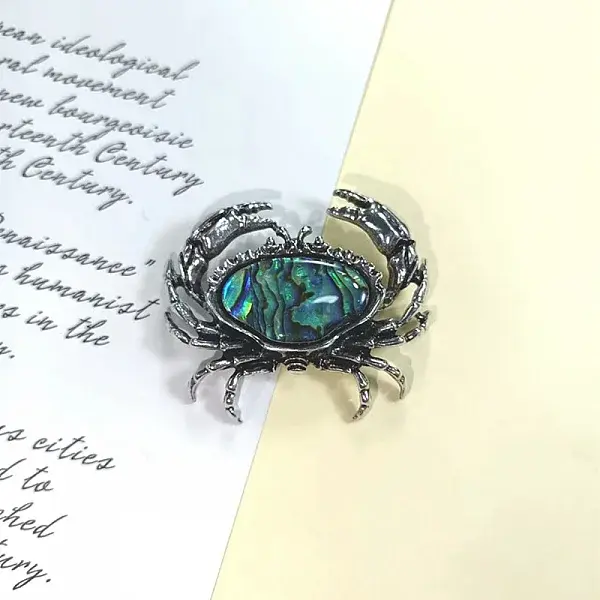 Natyral Shell Brooches