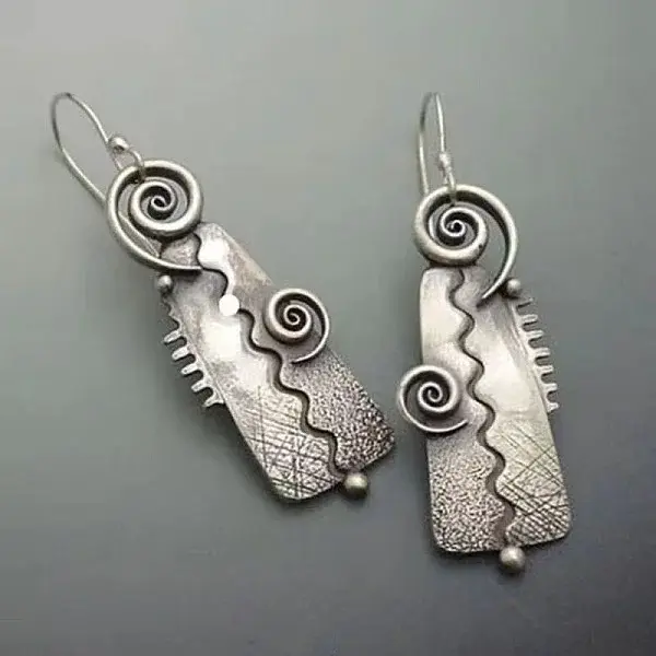 National Style Alloy Plastic Dangle Earrings