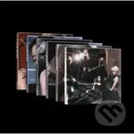 Le Sserafim:  5th Mini Album 'HOT' / Compact Version