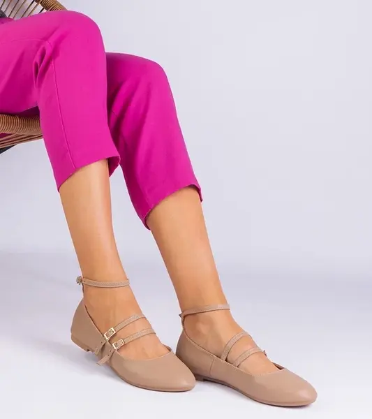 Gemre Beige faux leather ballet flats with buckles Vitoldora