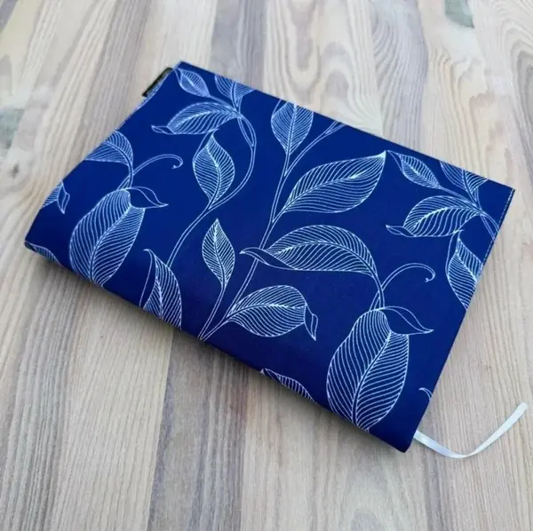 Obal na knihu - Listy na modré (S)