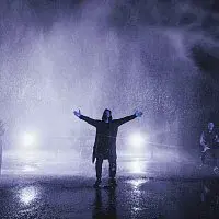 PREMIER – Přece nehoří