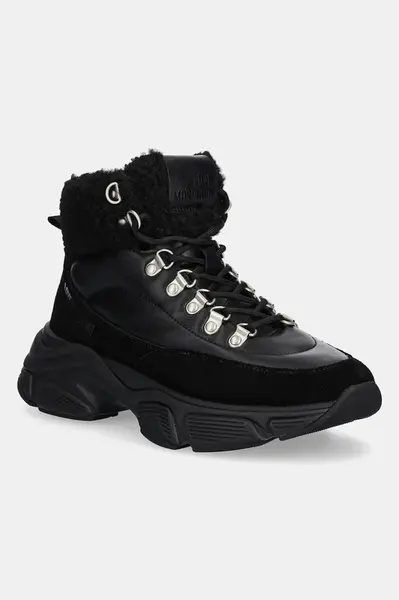 Nízké kozačky Love Moschino