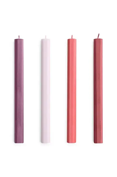 Sada svíček HAY Hexagon Candle 2,2 x 24 cm 4-pack růžová barva