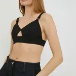 Top Remain černá barva