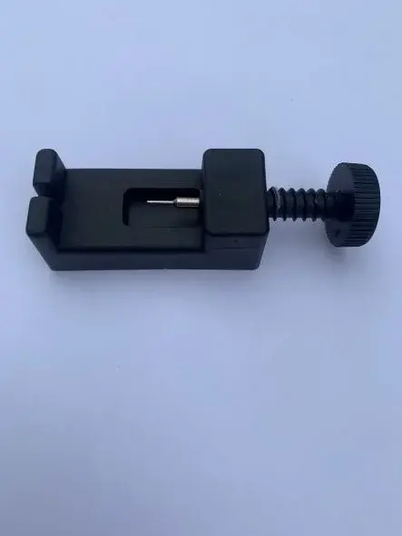 Aplikátor ke zkrácení řemínku k Apple Watch