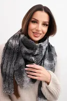 Dámsky pletený šál z vlnenej zmesi