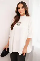 Kesi Włoski Dámský svetr s ozdobným květem a půlgolfem ecru