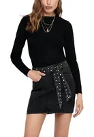 Černý basic svetr s dlouhým rukávem