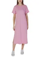 Růžové šaty B.young