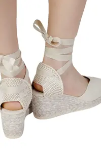 Dámske espadrilky na platforme