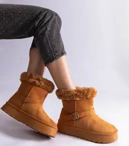 Gemre Brown insulated snow boots decorated with fur Iglesia