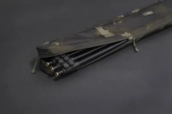 Korda pouzdro na vidličky compac storm pole bag dark kamo