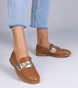 Gemre Brown faux leather moccasins with rhinestones Berita