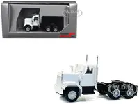 GMC Short Day Cab White 1/87 (HO) Plastic Model Car by Promotex