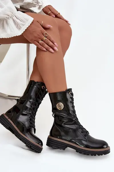 Boto Lakované workery dámské s zlatým detailem zateplené černé Dorialine