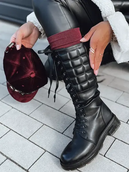 Dámske čierne pikované čižmy JINOVA