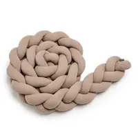 T-TOMI Pletený mantinel Mocca 360 cm