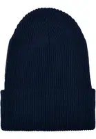 Recycled yarn beanie with ribbed knit in a nautical style