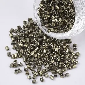 8/0 Two Cut Glass Seed Beads