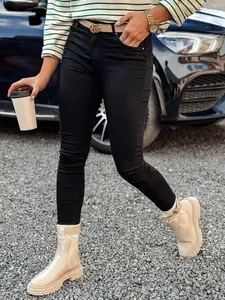 Dámske čierne nohavice FAYLORISI s push up efektom