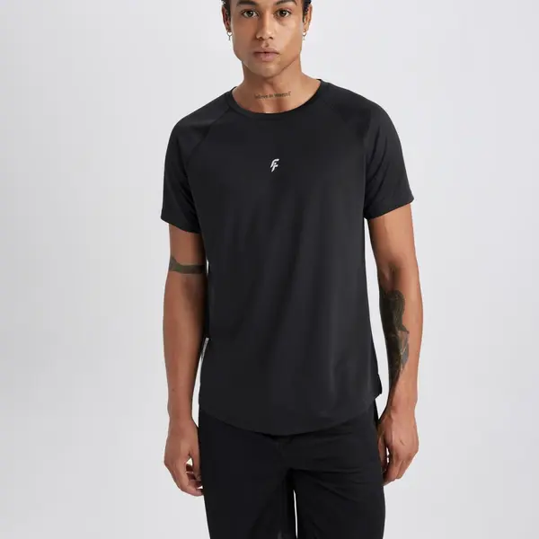 DEFACTO Fit Slim Fit Narrow Cut Crew Neck Printed Sports Short Sleeve T-Shirt