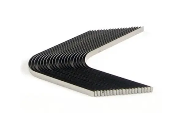 Ferdus Náhradní prořezávací nože R3, zaoblené, šířka 6 - 8 mm, balení 20 kusů Šířka nože: 3-4 mm