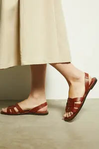 Kožené sandály Medicine