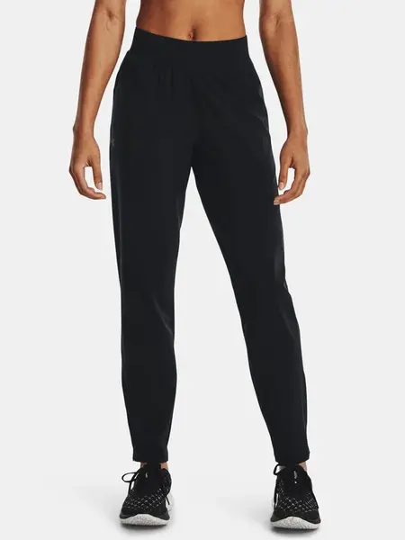 Nohavice a kraťasy pre ženy Under Armour - čierna