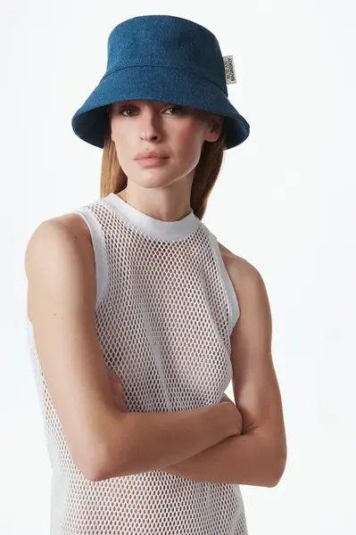 Bavlněný klobouk Ruslan Baginskiy modrá barva, BCT078-C-JNS-FLT