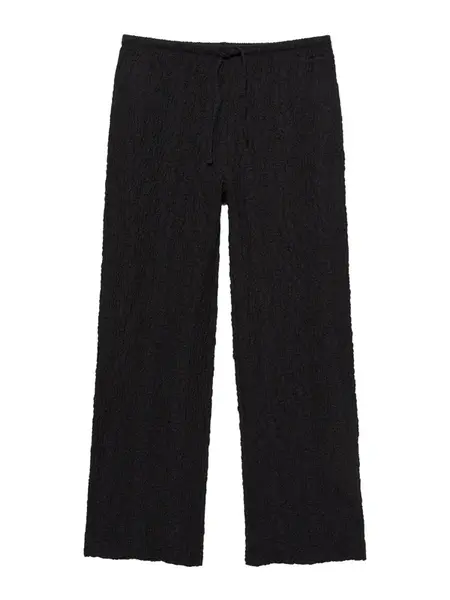 Pull&Bear Nohavice  čierna